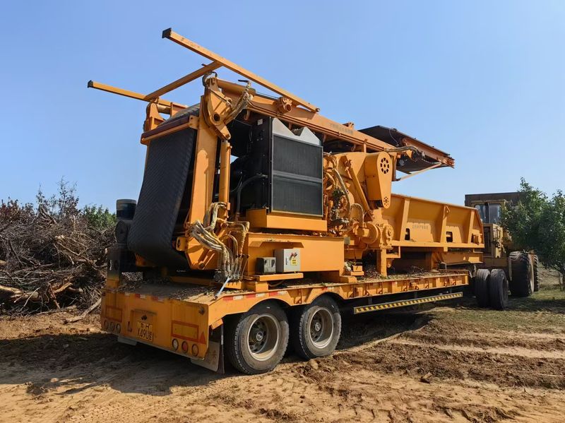 WD1690M Horizontal Grinder